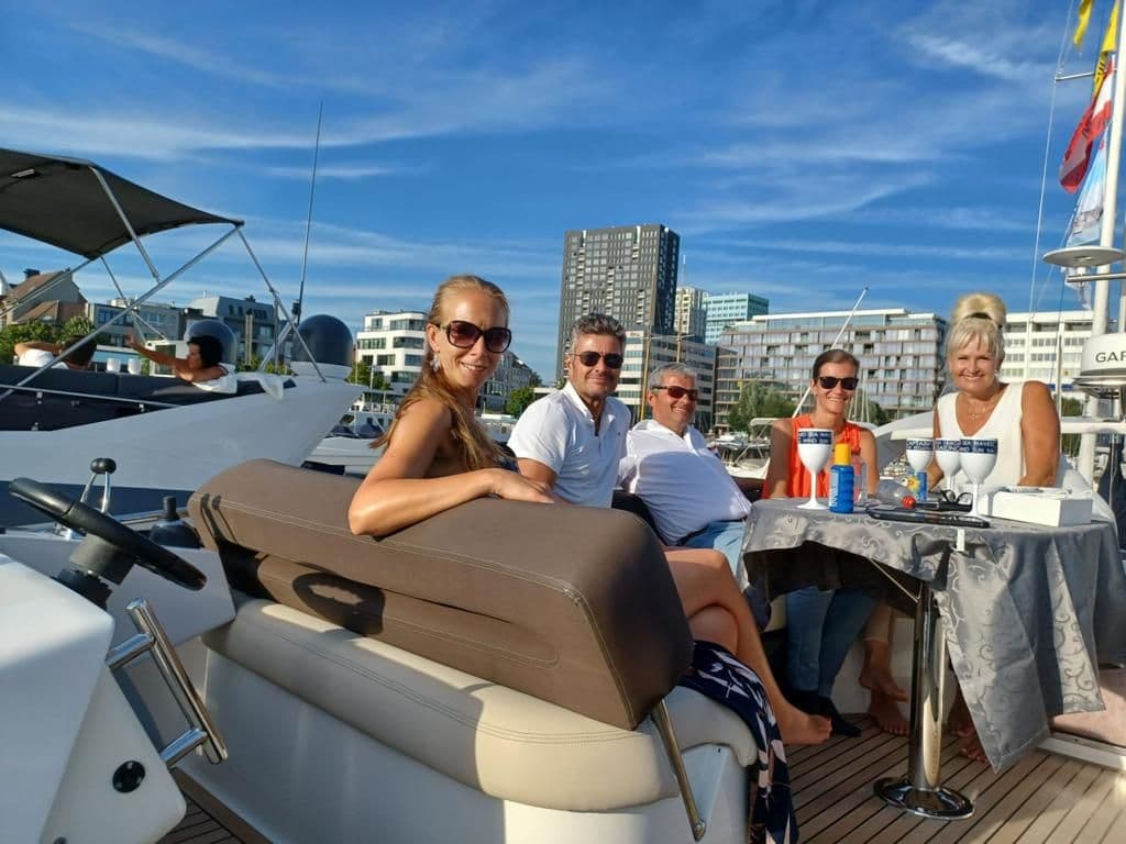 Event aan boord van motorjacht Caribe — foto 54