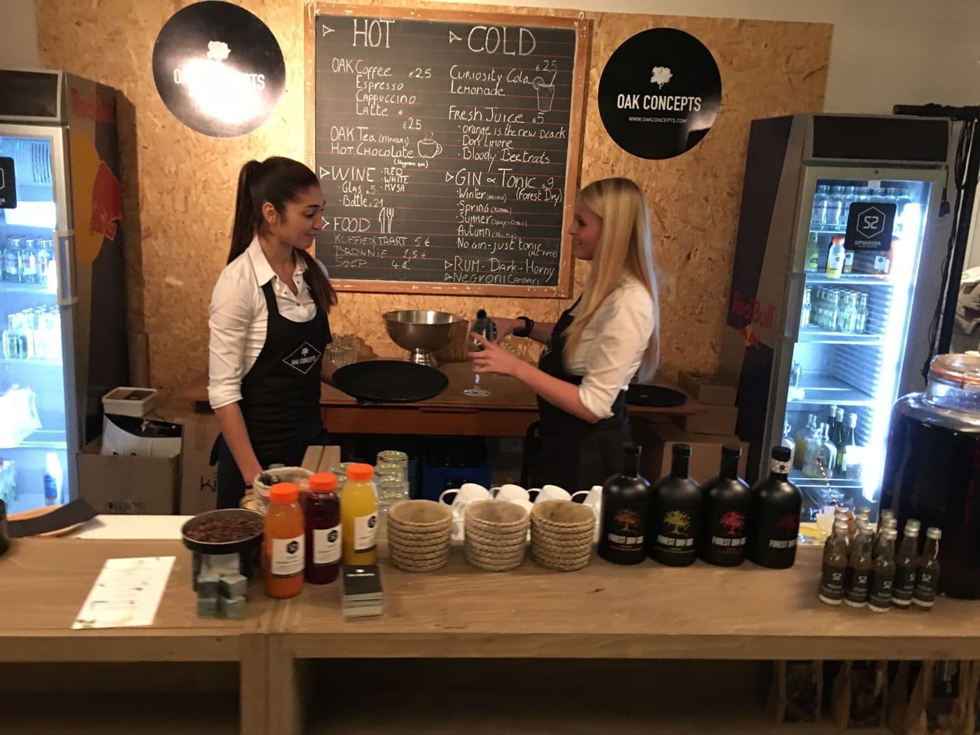 Hosts en hostesses van Fancy Events — foto 31