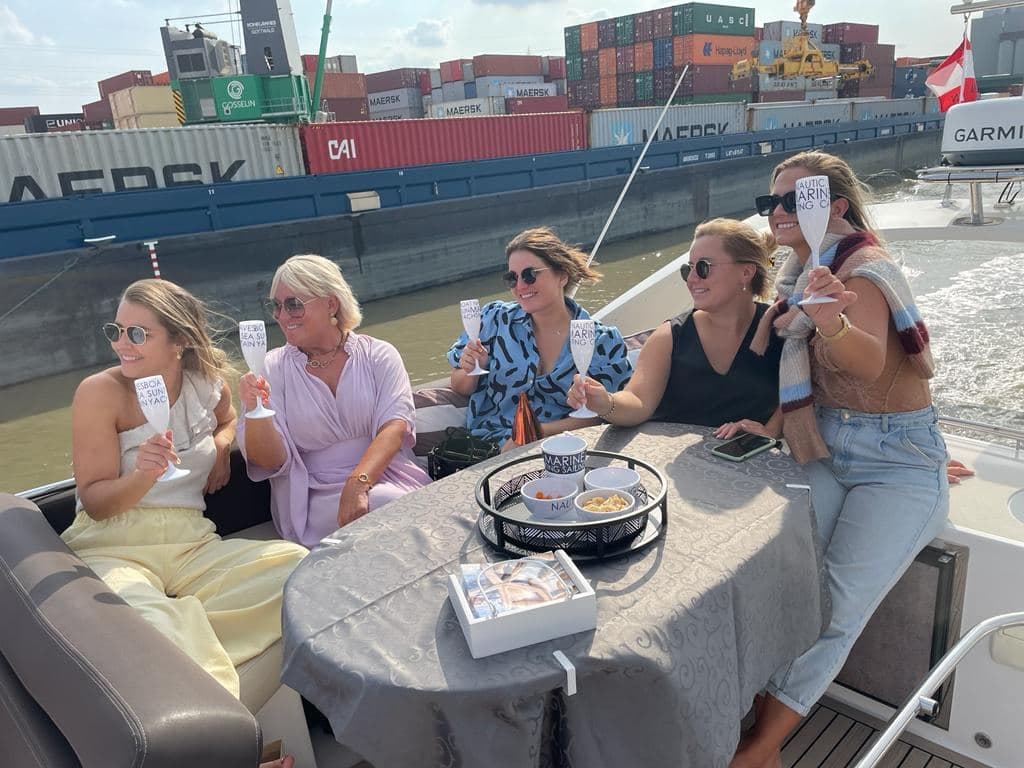 Motorjacht Caribe — foto 55